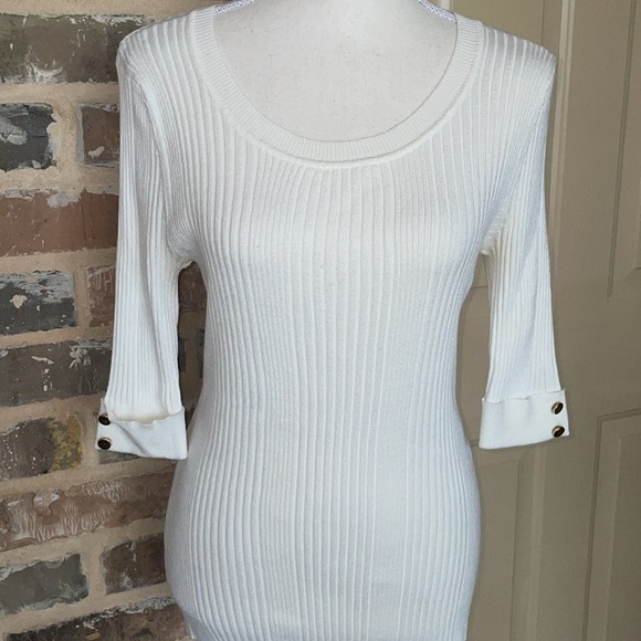 United States Sweater Cream Ivory Ribbed Knit Top 3/4 Sleeve Gold Buttons Sz M - Picture 1 of 9